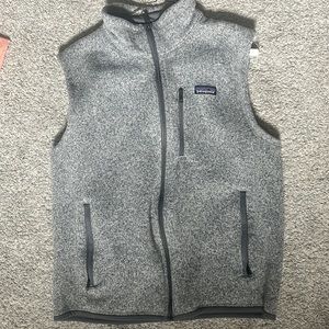 Like new mens Patagonia vest